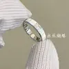 Anel Estrela de Cinco Pontas Feminino Leve Luxo Design de Nicho Alto Nível Estilo Coreano Anel Liso para Dedo da Cauda Anel Liso para Dedo do Anel Estudante