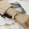 Pulseira Minimalista Lisa Oca Design de Nicho Versátil para o Dia a Dia Temperamento Liga Metálica Fornecimento Direto da Fábrica