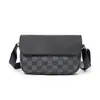 Atacado Nova Bolsa de Ombro Pequena Retrô Estilo Coreano Bolsa Transversal de Ombro Street Fashion Mochila Pequena Moderna Bolsa Casual Masculina