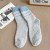 Calcetines de terciopelo coral para hombre, calcetines de otoño e invierno, calcetines gruesos para el suelo con forro polar, calcetines cálidos para el hogar para dormir para hombre con contraste de color