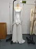 Comércio Exterior Transfronteiriço Vestido de Noite Strapless de Cetim Branco com Enfeites de Pérolas e Tecido de Renda, Vestido de Palco de Banquete de Alto Padrão