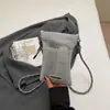 Bolsa de Celular Fashion com Recortes para Mulheres 2025 Nova Versátil Design de Nicho Bolsa Transversal Leve Casual para Compras Porta-Moedas