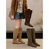 Primer Encuentro Ji Botas Largas Arrugadas Retro para Mujer 2026 Nuevo Estilo Punta Fina Botas Altas Melanoides Aumento Oculto de Altura Marrón