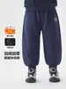 Pantalones casuales de estilo europeo para niños, forrados de felpa para invierno, nuevo estilo engrosado, para niños de talla mediana y grande, pantalones largos para niños, ropa de invierno