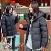 Jaqueta de Algodão com Penas Inverno Com Capuz Espessada Gola Grande de Pelo Comprimento Médio Pessoa Pequena Jaqueta Pão Roupa Exterior Roupas de Algodão Branco Preto