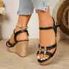 Sandálias de moda europeias e americanas transfronteiriças, sandálias femininas de salto plataforma com boca de peixe e fivela de padrão de madeira, sapatos de salto alto de comércio exterior, plataformas AliExpress
