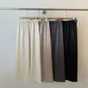 Calça Casual de Cetim Lisa para Mulheres da Primavera, Estilo Coreano, Toque de Luxo, Versátil para o Trabalho, Emagrecedora, Cintura Alta, Caimento Fluido, Perna Reta, Longa