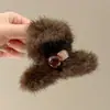 Elegante pinza grande para el pelo para mujer, nuevo pinza de tiburón de felpa 2026, pinza para el pelo de la parte trasera de la cabeza, accesorio para peinar el pelo