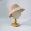 Sombrero de Paja de Ala Plana Personalizado para Mujer, Protección Solar para Salidas de Verano a la Playa, Sombrero de Sol de Playa de Copa Plana con Cinta y Logo Personalizado