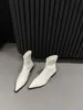 Botas de moda chic estilo coreano con punta fina y suela plana, nuevas de moda otoño/invierno 2026, adelgazantes, retro, nicho, botas de jinete