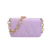 Bolsa pequena transversal feminina 2025 nova primavera e verão design de nicho bolsa de ombro padrão diamante estilo pequeno Chanel corrente bolsa de ombro único
