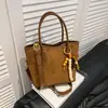 Bolso con Estampado de Leopardo para Mujer Otoño e Invierno Versátil Nuevo 2025 Bolso Cruzado Retro Mate Bolso Bandolera Casual Popular Bolso Tipo Cubo