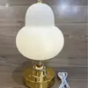 Luz Ambiente Recarregável Sensível ao Toque, Proteção para os Olhos, Lâmpada Geométrica Simples Moderna para Sala de Estar, Lateral do Sofá, Quarto, Estudo, Luminária de Mesa Nórdica