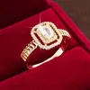 Anillo Cuadrado de Zirconia de Color Texturizado de Lujo Ligero de Nuevo Estilo para Mujer con un Toque de Alta Gama y Exquisito Diseño Hueco Joyería