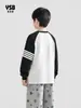 Camiseta de otoño Yingsibao para niños, top de cuello redondo para niños, ropa de manga larga holgada para niños, prenda interior de bloques de color blanco y negro