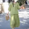 Camisa Bordada de Algodão e Linho de Manga Curta Vintage para Mulheres, Verão, Tamanho Petite, Gola Redonda, Blusa Leve de Puxar
