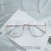 Nuevas gafas retro en línea con montura de libro rojo, ideales para estudiantes unisex con miopía y un solo modelo.