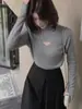 Suéter de Gola Alta com Fio Cardado e Pelo, Base de Tricô para Camisa, Top Slim Chic Nicho Feminino Primavera e Outono