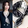 Pañuelo de seda de lunares estilo francés para mujer, nuevo modelo 2025, elegante bufanda larga para combinar con camisas, pañuelo fino para el cuello estilo coreano