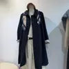 Jaqueta corta-vento feminina com gola polo e silhueta retrô, 26, nova textura, para o trabalho, com temperamento, modelagem slim, corte A, comprimento médio, abotoamento oculto