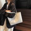 Bolso Bandolera Versátil de Gran Capacidad para Mujer Versión Coreana 2025 Nuevo Bolso Tote de Moda Bolso de Hombro Elegante de Alta Gama
