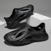 Zapatos con agujeros estilo hombre ropa de exterior transpirables modernos sensación de poner y quitar zapatillas de punta cerrada deportivas casuales antideslizantes