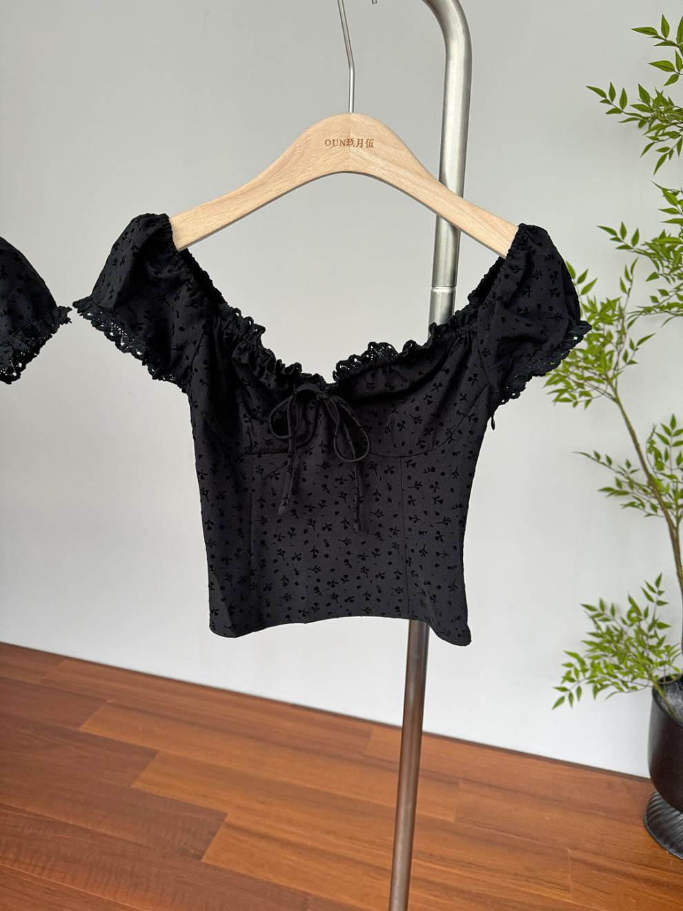 479e44a6-45fc-4bc2-a23a-9eab7813dfc8.jpe