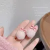 Nuevos pendientes de otoño e invierno elegantes de plata S925 con aguja, lazo, bola de felpa popular, pendientes para mujer, estilo japonés y coreano, dulces, pendientes de celebridad de internet