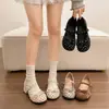 Zapatos de salón poco profundos de tacón grueso con punta redonda y estampado de lunares estilo francés para mujer, nuevo modelo de primavera 2026, famosos en internet, que aumentan la altura, zapatos Mary Jane retro