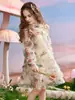 Vestido de malla floral de manga corta para niña transfronterizo europeo y americano con bordes de volantes, vestido de princesa para niña con un toque de alta gama