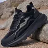 Sapatos Masculinos Primavera 2026 Novo Estilo Verão Versátil Retro Sola Reta Tendência Celebridade da Internet Mais Vendido Sapatos Casuais Esportivos para Homens