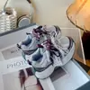Zapatillas de malla casual de estilo universitario de moda para niñas, nueva colección primavera/otoño 2025, zapatos tipo dad de suela gruesa para niños y niños mayores