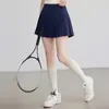 Atacado transfronteiriço de novas roupas de yoga, saias curtas esportivas, saias de tênis, saias plissadas modeladoras para fitness, peças únicas para dropshipping
