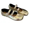 Sapatos Planos de Dedo Dividido Casco de Porco Mary Jane Sapatos Únicos Sapatos Femininos 2026 Novo Verão Boca Rasa Sapatos de Casco de Porco