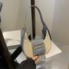 Bolso Silla de Color Contrastante para Mujer 2024 Nueva Moda Retro Bolso de Axila Texturizado Diseño de Nicho Bolso de Hombro Versátil