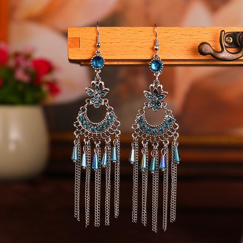 16041303764_1878718612