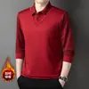 Camiseta de dos piezas falsa con forro polar de invierno para hombre, engrosada y cálida, con cuello camisero, base a rayas para hombres de mediana edad