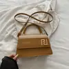 Bolso Pequeño Cuadrado de Alto Valor Nuevo Otoño 2026 Bolso de Hombro Cruzado de Moda Simple Versátil Tendencia para Ventas Transfronterizas