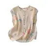 Foto real de la nueva camisa de verano 2026 con estampado floral vintage, cuello con volantes, top fino de verano de un solo botón