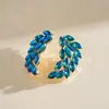 Pendientes de Pluma Europeos y Americanos Creativos Incrustados de Diamantes, Pendientes Exquisitos de Lujo Ligero Estilo Ins Transfronterizos, Pendientes Personalizados de Alta Gama para Mujer