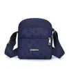 Bolso Cruzado Sencillo de Hilo Bordado de Moda Gran Capacidad Resistente al Agua Bolso de Hombro Casual Portátil Pequeño Cuadrado para Viajes de Commuter para Mujer