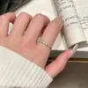 Anillo de plata de ley S925 con diamante para mujer, sensación de nicho de alta gama, anillo delgado con forma de diamante, apilable, lujo ligero, versátil, anillo abierto ajustable