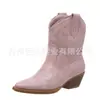 2026 Juyuan Outono/Inverno Nova Chegada Estoque Comércio Exterior Tamanho Grande Bordado Cano Baixo Botas Femininas WISH Amazon Botas de Couro Europeias/Americanas