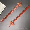 Palillos de Bambú Imitación Sándalo Rojo para Uso Doméstico 5 Pares 10 Pares Vajilla China de Alta Calidad Fabricante de Palillos Venta al por Mayor