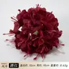 Venta directa de fábrica de flores artificiales rojas con miles de estilos para elegir, incluyendo rosas burdeos y dalias, para materiales de decoración de bodas