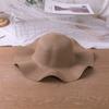 El más fácil de combinar Color Puro Borde Ondulado Ala Ancha Sombrero de Paja Sombrero de Sol de Verano Protección Solar Sombrero de Sol Se Puede Hacer Manualmente Fábrica de Sombreros de Paja Venta Directa