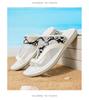 Sandálias Masculinas Transfronteiriças Verão 2025 Novos Sapatos de Praia de Sola Macia Antiderrapantes Tamanho Grande Chinelos de Couro Genuíno