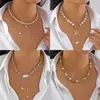 Cadena de Clavícula Imitación Perla Retro Versátil de Gama Alta Personalizable Estilo Lujo Accesible Patrón Geométrico Colgante de Disco Collar para Apilar