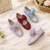 Sapatos Mary Jane Femininos com Laço Delicado, Sapatos de Performance para Daminhas de Honra, Sapatos Planos de Princesa com Velcro e Sola Macia