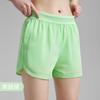 Shorts Esportivo de Secagem Rápida Falso Duas Peças 2026 Primavera/Verão Novos Shorts Esportivos Três Quartos com Sensação de Pele Nua e Bolsos para Corrida e Fitness para Mulheres